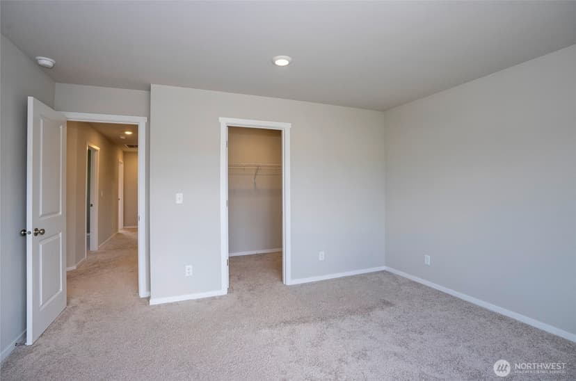 Property photo for 18703 108th Avenue E, Puyallup photo 16