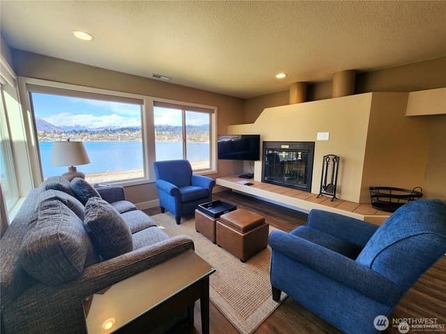 Property photo for 1 Beach 568-C, Manson photo 5