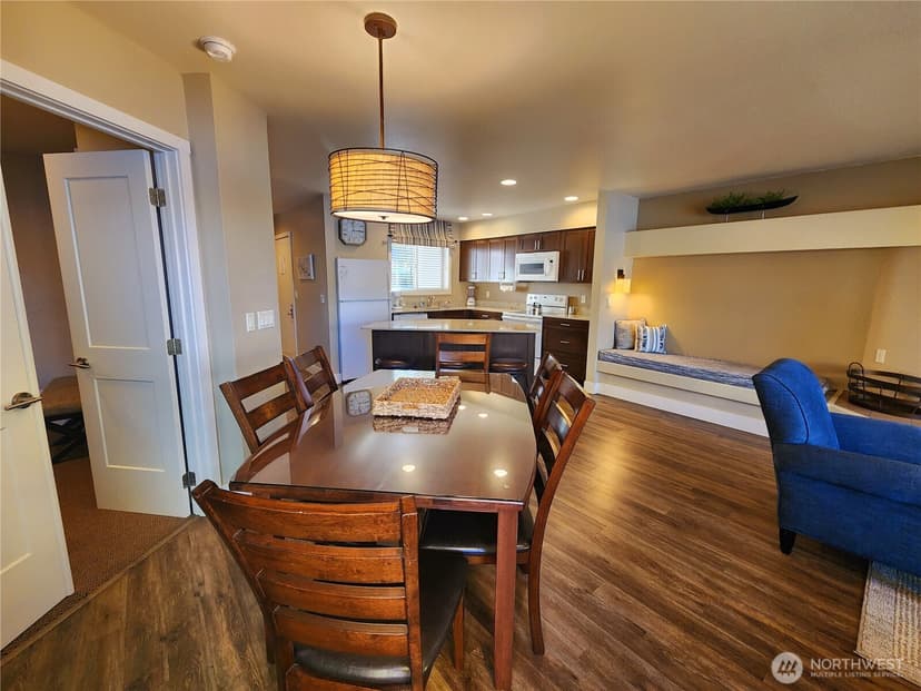 Property photo for 1 Beach 570-G, Manson photo 9