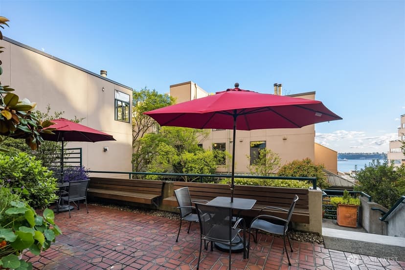 Property photo for 2021 1st Avenue #F20, Seattle photo 14