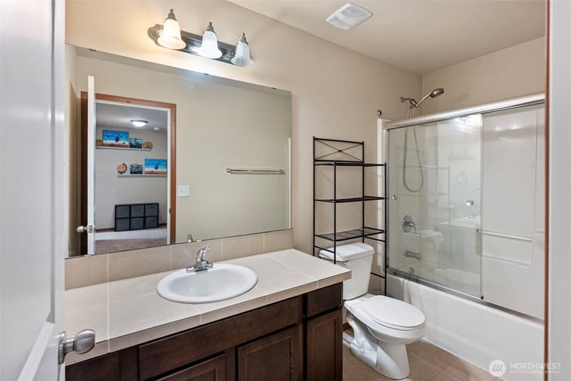 Property photo for 427 NE Nantucket Street, Bremerton photo 21