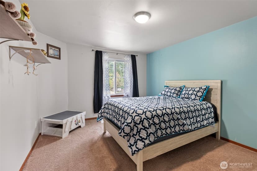 Property photo for 427 NE Nantucket Street, Bremerton photo 19