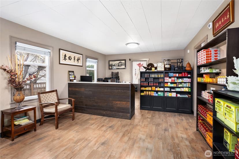 Property photo for 337 Park Avenue N, Renton photo 5