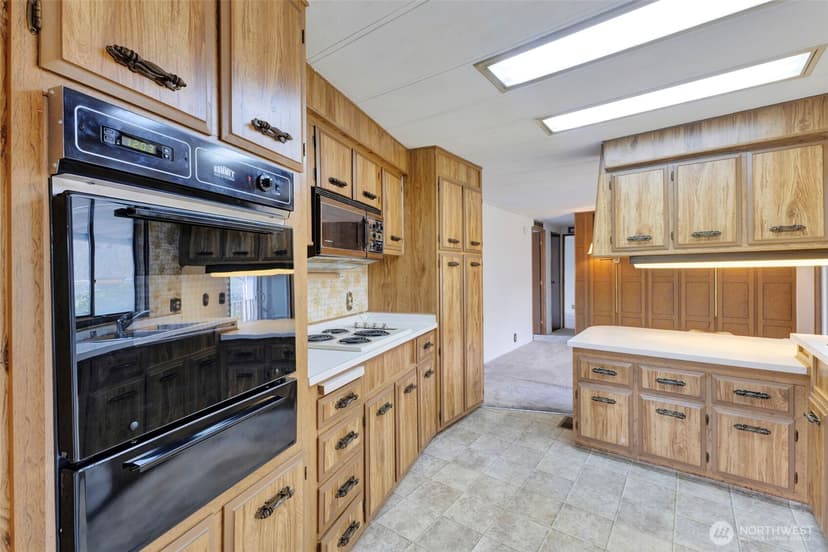 Property photo for 1510 Maple Lane #27, Kent photo 6