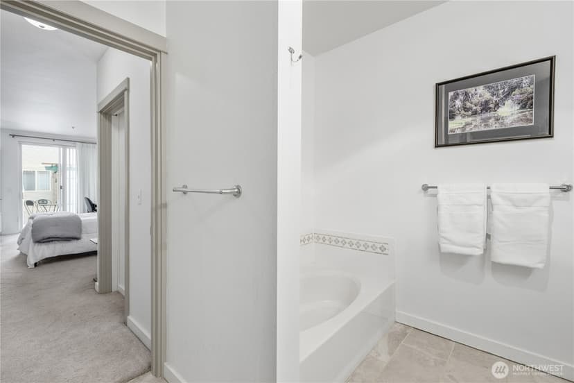 Property photo for 13301 SE 79th Place #B107, Newcastle photo 17