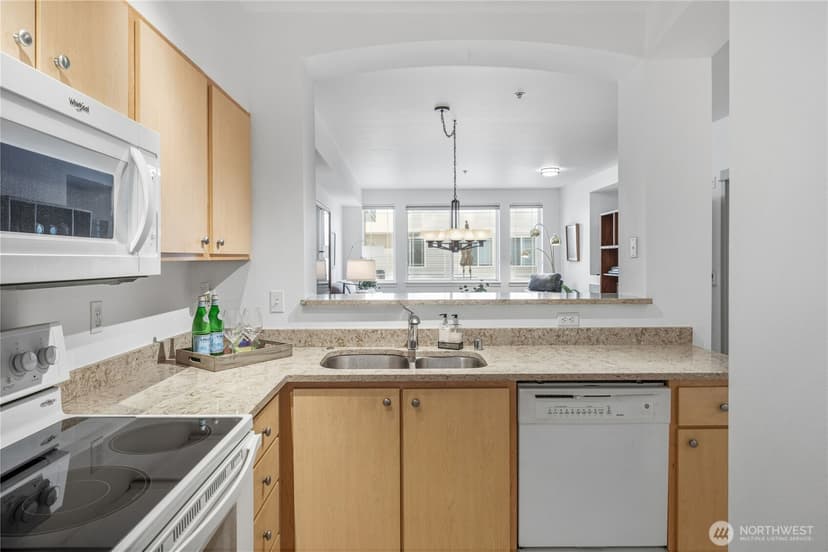 Property photo for 13301 SE 79th Place #B107, Newcastle photo 3
