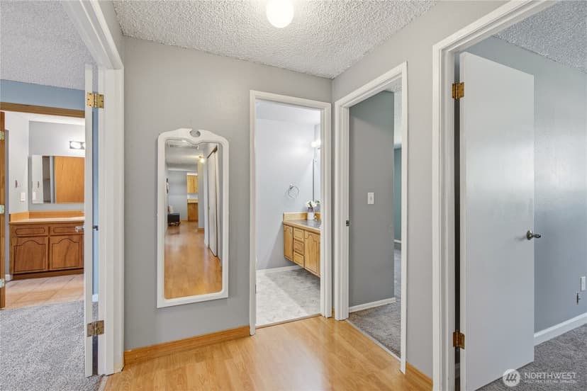 Property photo for 3020 206th Place SW, Lynnwood photo 16