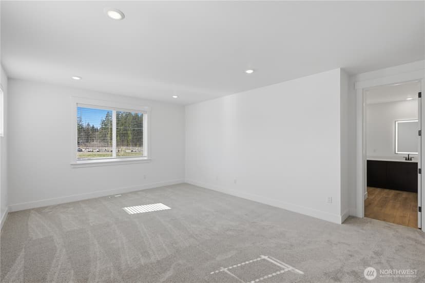 Property photo for 32181 Pacific Avenue SE, Black Diamond photo 10