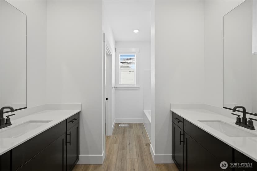 Property photo for 32181 Pacific Avenue SE, Black Diamond photo 19