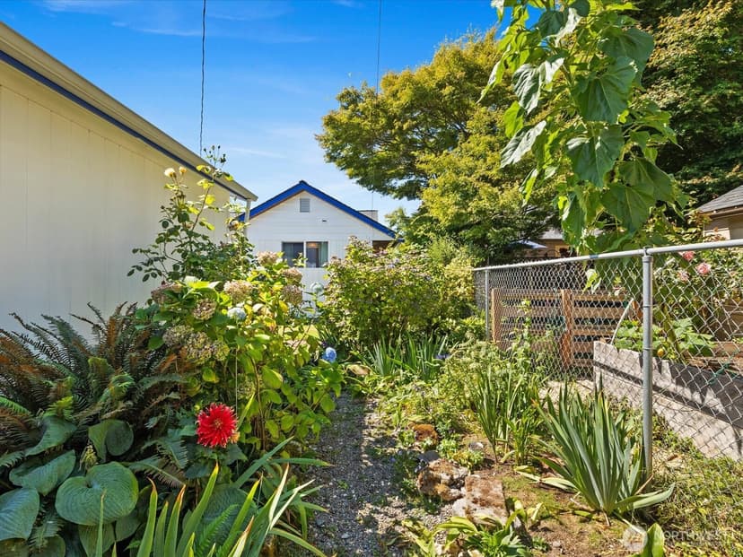 Property photo for 1035 Oakes Ave, Everett photo 23