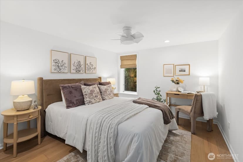 Property photo for 1400 Magnolia Boulevard W, Seattle photo 30
