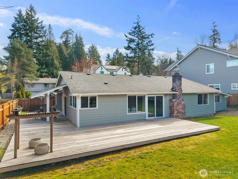 Property photo for 315 124th Place NE, Bellevue photo 23