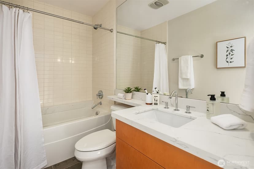 Property photo for 1188 106th Avenue NE #430, Bellevue photo 17