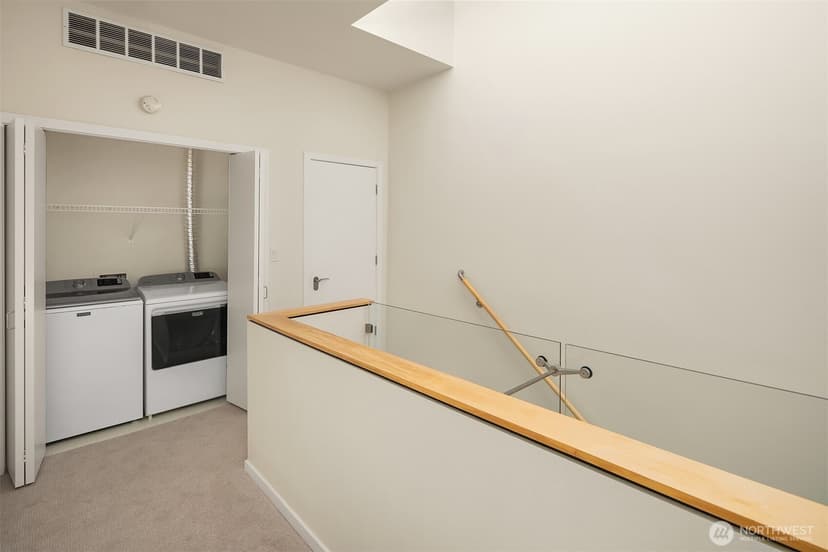 Property photo for 1188 106th Avenue NE #430, Bellevue photo 15