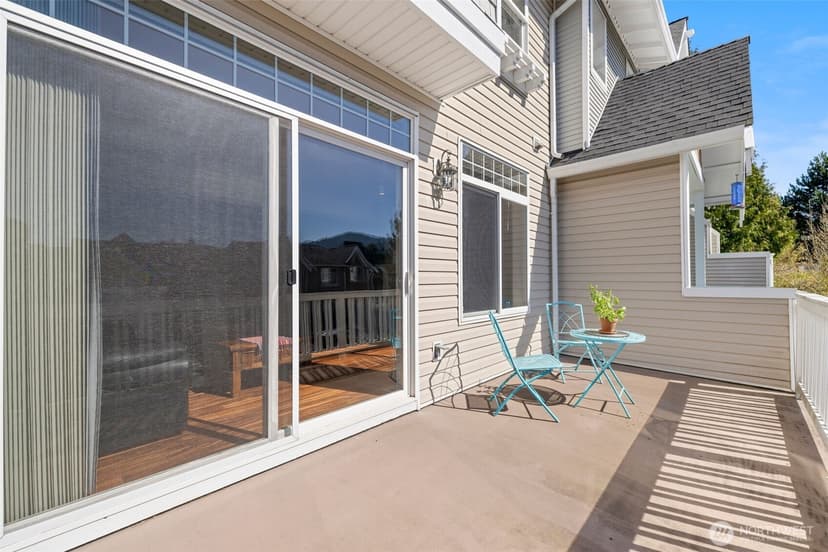Property photo for 23120 SE Black Nugget Road #E1, Issaquah photo 31
