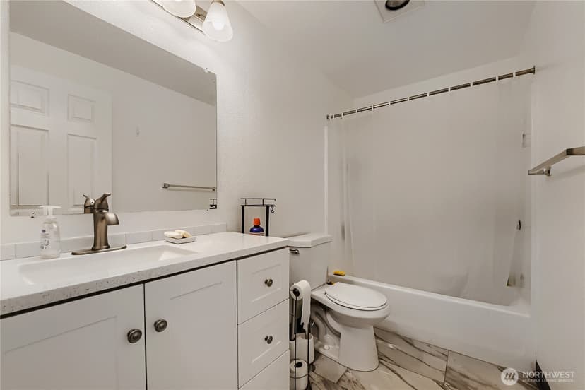 Property photo for 26221 116th Avenue SE #F301, Kent photo 14
