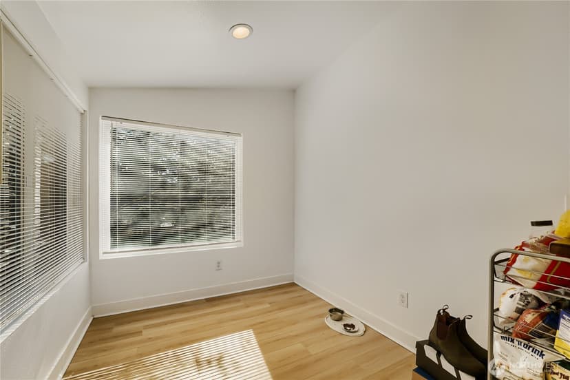 Property photo for 26221 116th Avenue SE #F301, Kent photo 11
