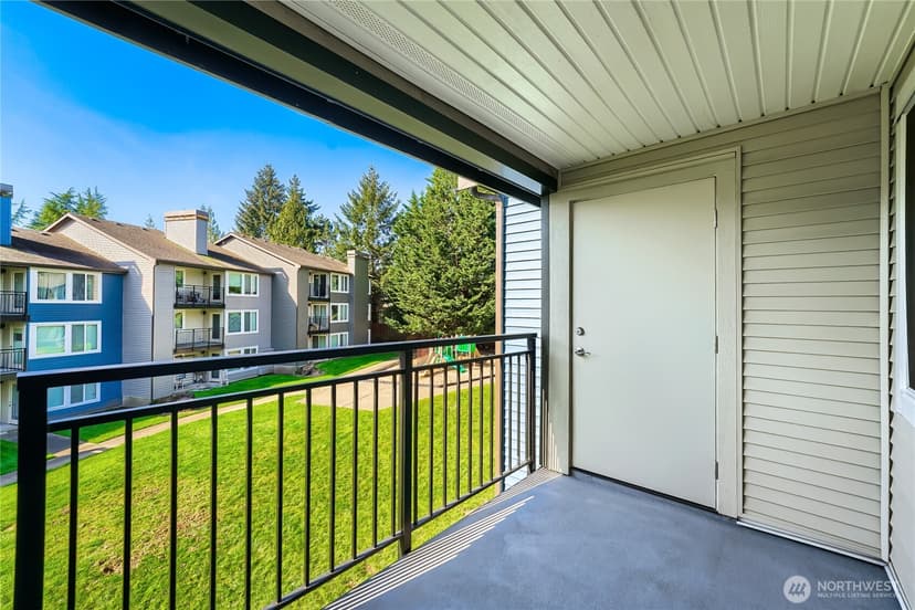 Property photo for 26221 116th Avenue SE #F301, Kent photo 7
