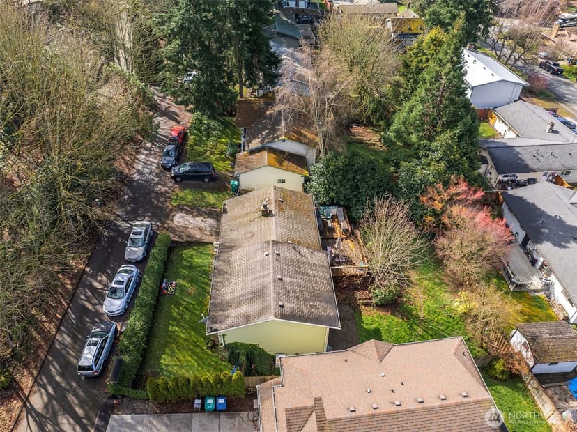Property photo for 28425 15th Place S, Federal Way photo 3