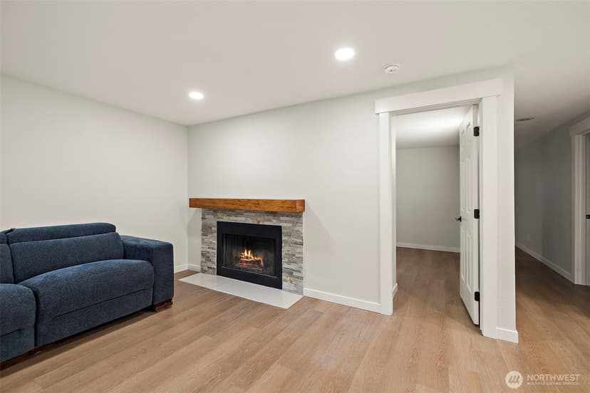 Property photo for 200 Mt Park Boulevard SW #A103, Issaquah photo 15
