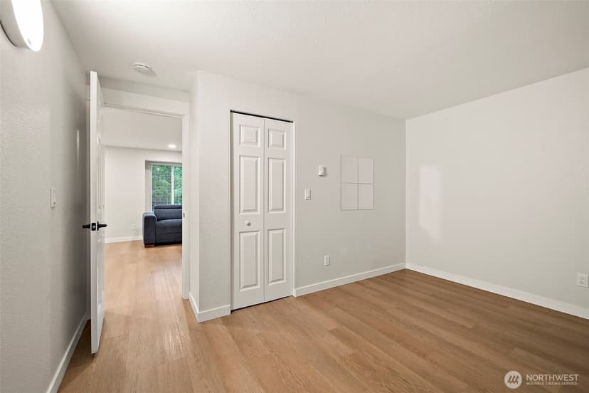 Property photo for 200 Mt Park Boulevard SW #A103, Issaquah photo 17