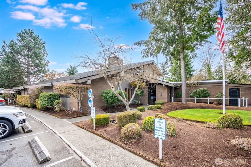 Property photo for 201 Union Avenue SE #111, Renton photo 32