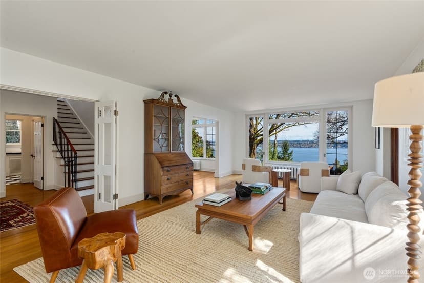 Property photo for 520 36th Avenue E, Seattle photo 5