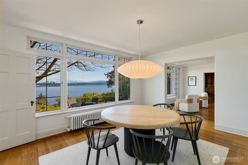 Property photo for 520 36th Avenue E, Seattle photo 8