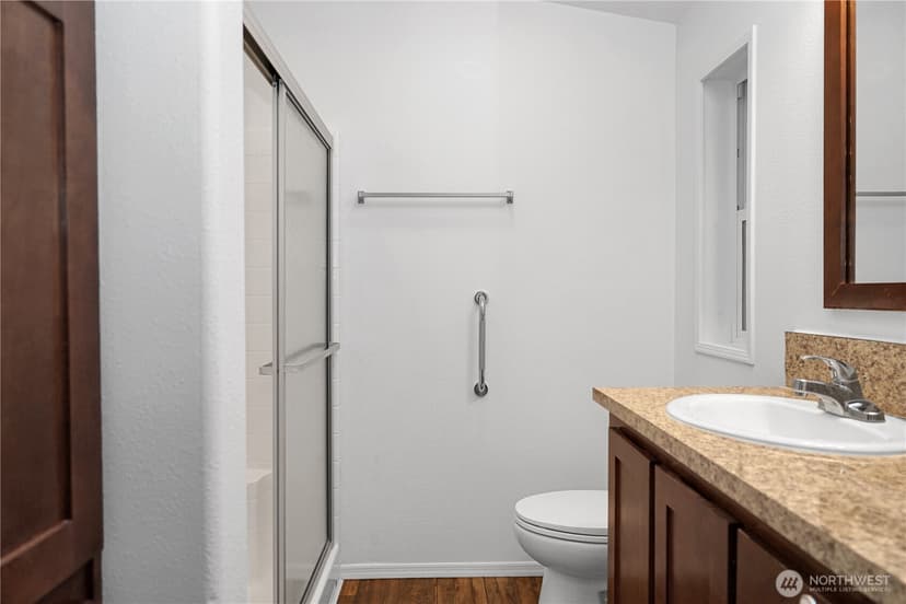 Property photo for 15231 Pine Drive, Renton photo 18