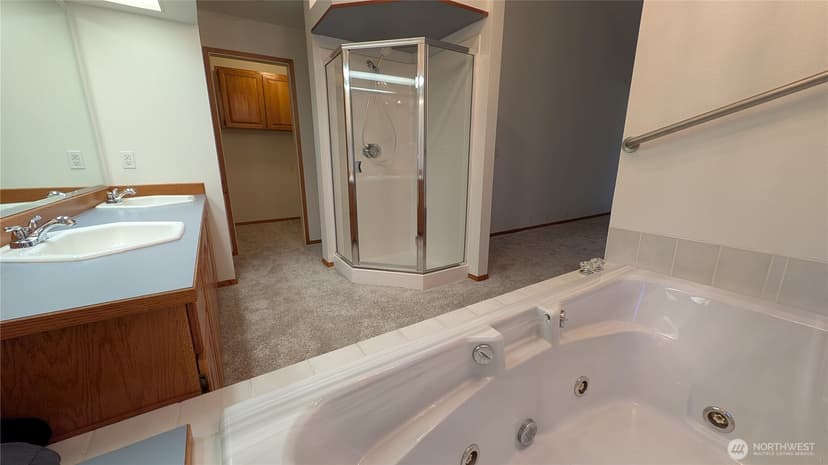 Property photo for 16827 41st Street E, Lake Tapps photo 19
