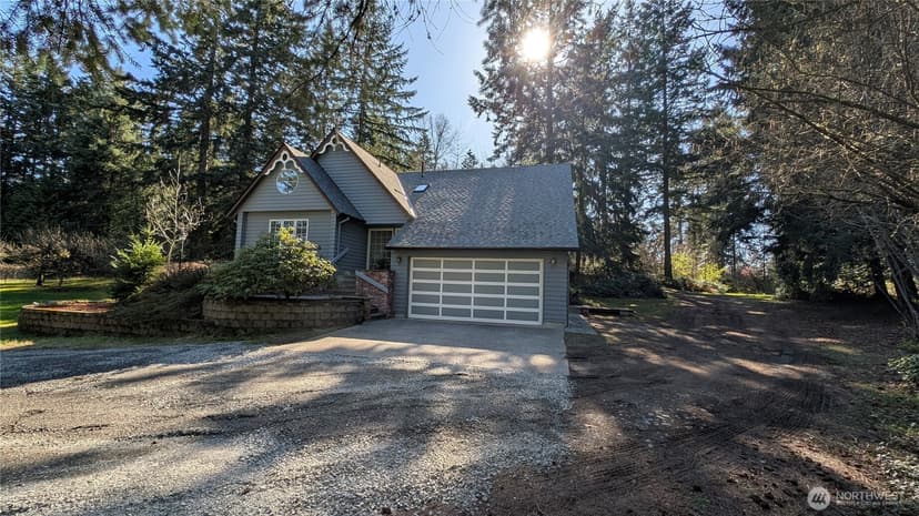Property photo for 16827 41st Street E, Lake Tapps photo 2