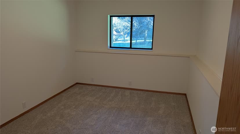 Property photo for 16827 41st Street E, Lake Tapps photo 24