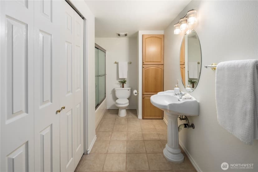 Property photo for 4423 Country Club Drive NE, Tacoma photo 29