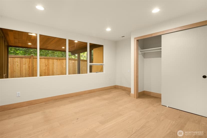 Property photo for 7236 NE 121st Place, Kirkland photo 34