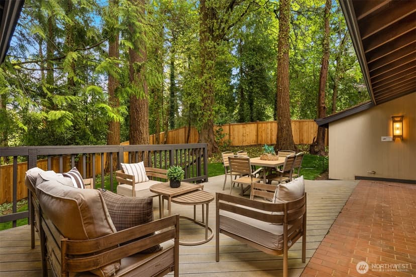 Property photo for 7236 NE 121st Place, Kirkland photo 35