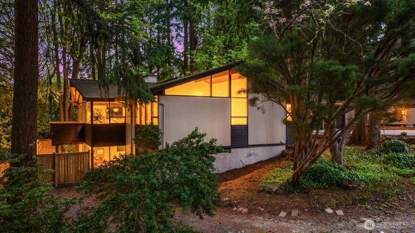 Property photo for 7236 NE 121st Place, Kirkland photo 3
