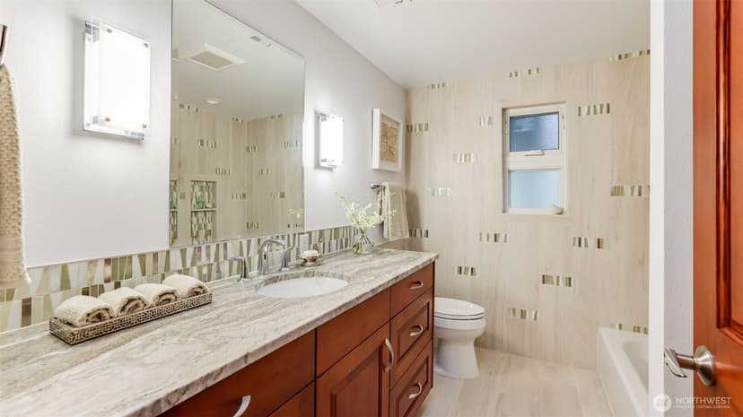 Property photo for 2171 N 122nd Place, Seattle photo 29
