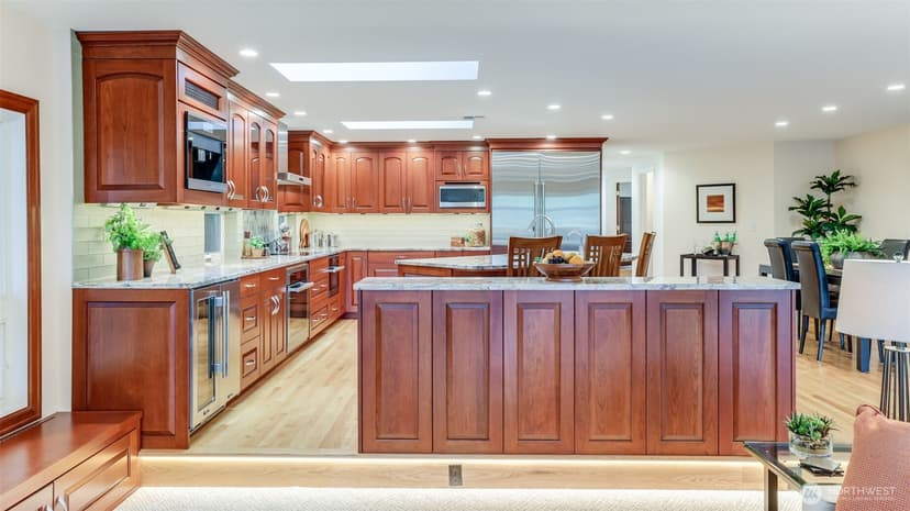 Property photo for 2171 N 122nd Place, Seattle photo 16