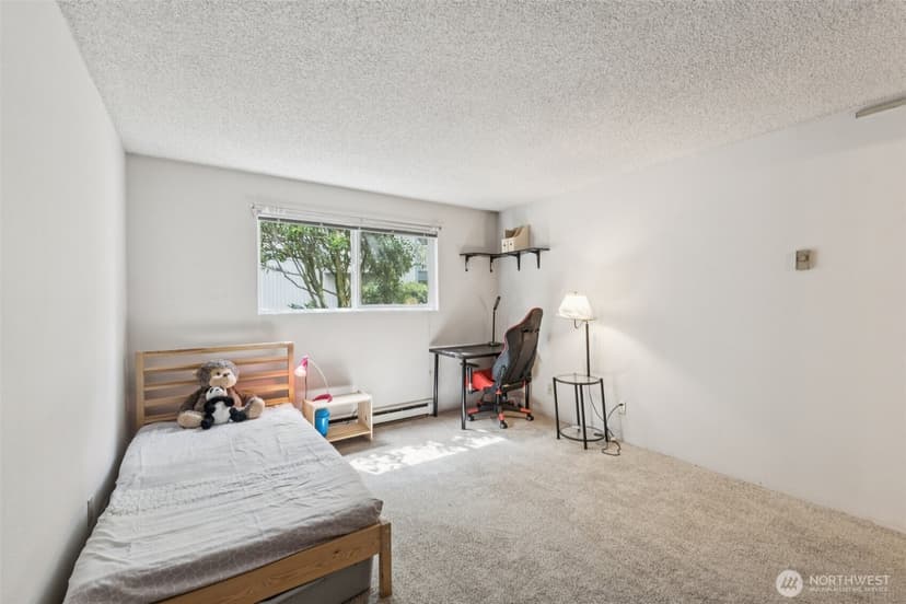 Property photo for 5806 200th Street SW #F, Lynnwood photo 13