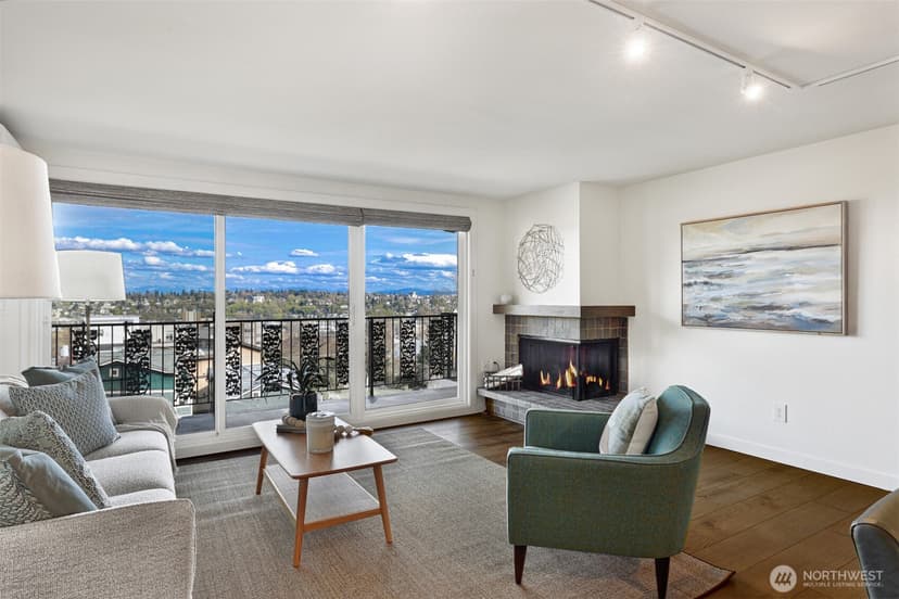 Property photo for 1818 Bigelow Avenue N #301, Seattle photo 7