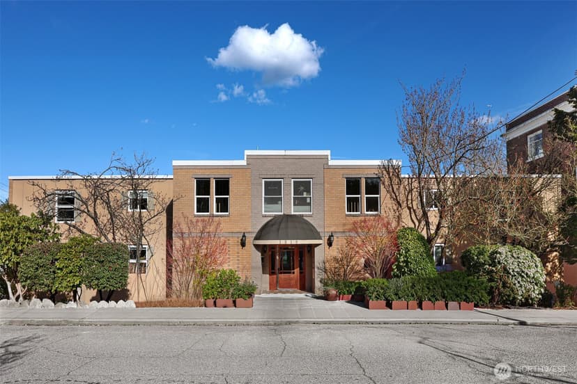 Property photo for 1818 Bigelow Avenue N #301, Seattle