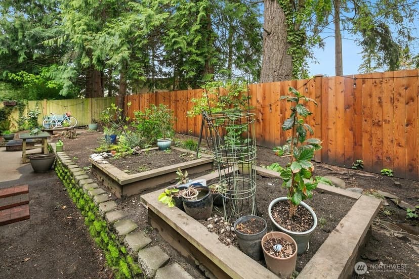 Property photo for 1431 NW Richmond Beach Road #1, Shoreline photo 4