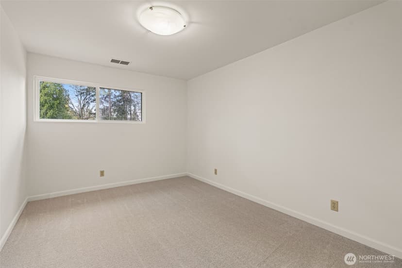Property photo for 8615 184th Street SW, Edmonds photo 28