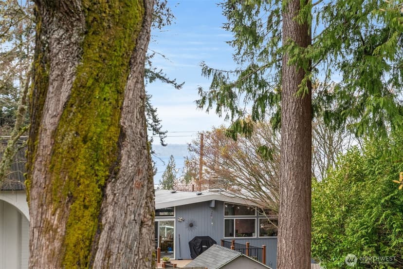 Property photo for 8615 184th Street SW, Edmonds photo 39