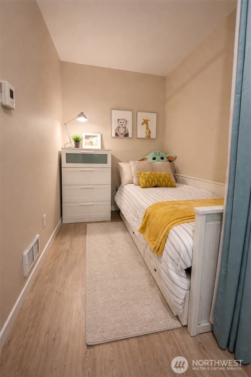 Property photo for 1414 12th Avenue #411, Seattle photo 7