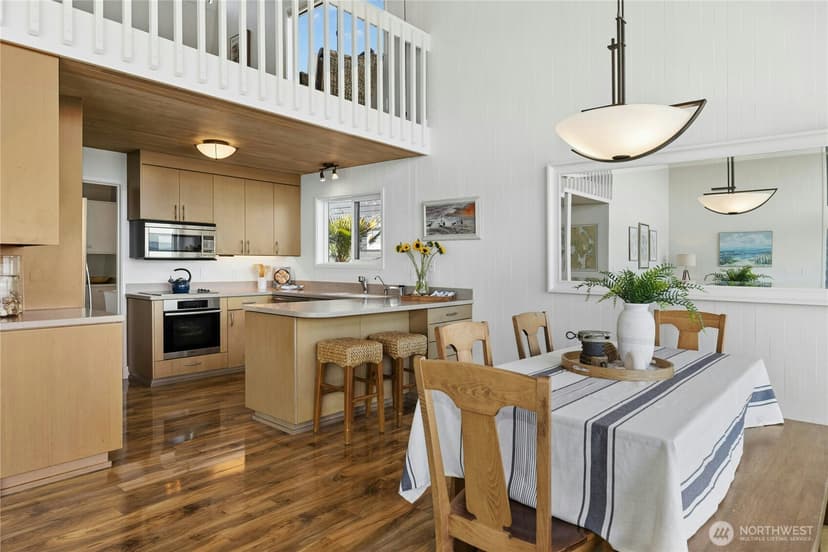 Property photo for 15636 Point Monroe Drive NE, Bainbridge Island photo 4