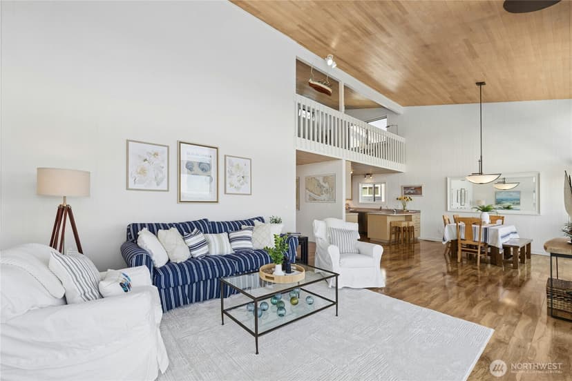 Property photo for 15636 Point Monroe Drive NE, Bainbridge Island photo 2