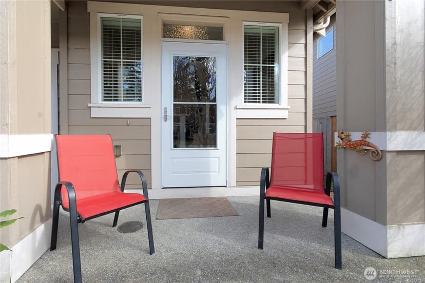 Property photo for 16615 80th Avenue Ct E, Puyallup photo 3