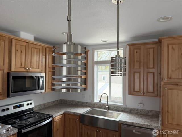 Property photo for 7301 NE 175th Street #115, Kenmore photo 3