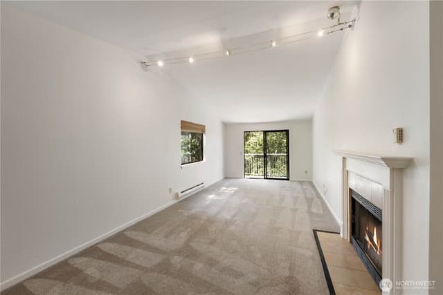 Property photo for 13235 12th Avenue SW #733, Burien photo 2